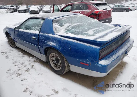 1989 Pontiac Firebird Trans Am/Gta z USA, uszkodzony, nr VIN 1G2FW21F4KL239001